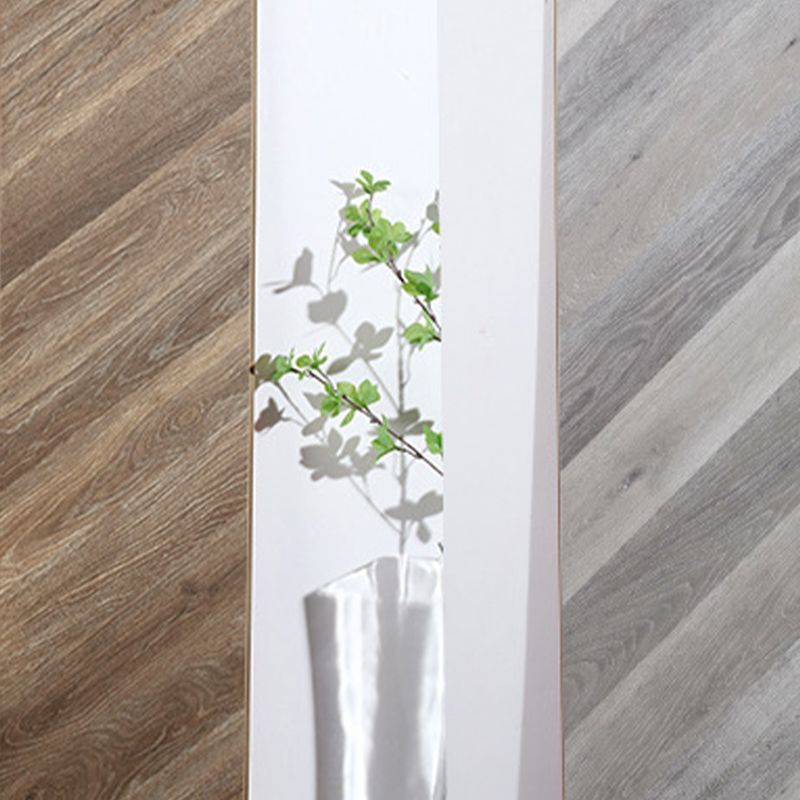 Wood Modern Laminate Flooring Click Lock Stain Resistant Plank Floor