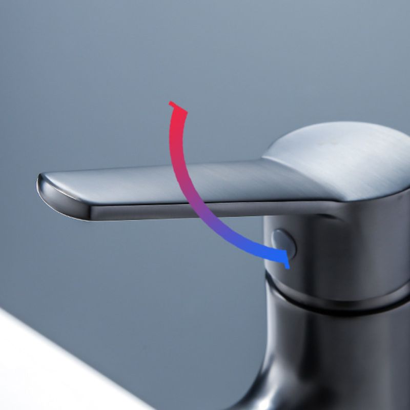 Modern Basin Faucet Solid Copper Centered Sink Faucet for Bathroom