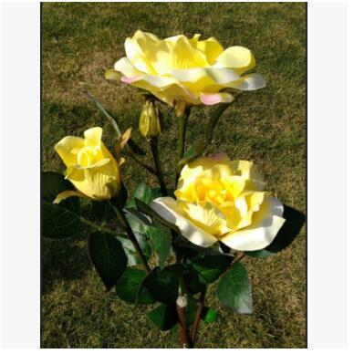 Solar-powered rose lights – garden stakes with solar panel for decorative lighting