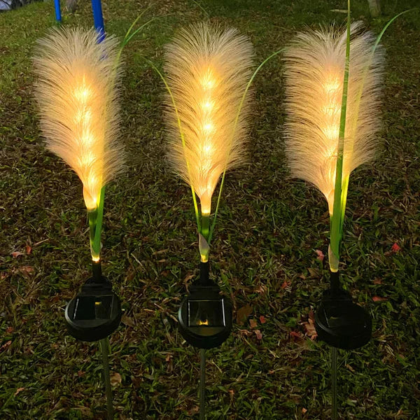 Decorative Rattan Garden Lighting – Solar Lamp in Grass Design for Outdoor Use