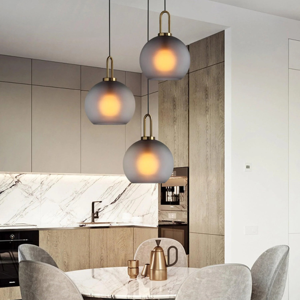 Modern Atmospheric Glass Pendant Lamp for Dining Room and Kitchen