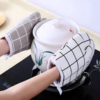 Heatproof Grid Pattern Kitchen Mitts