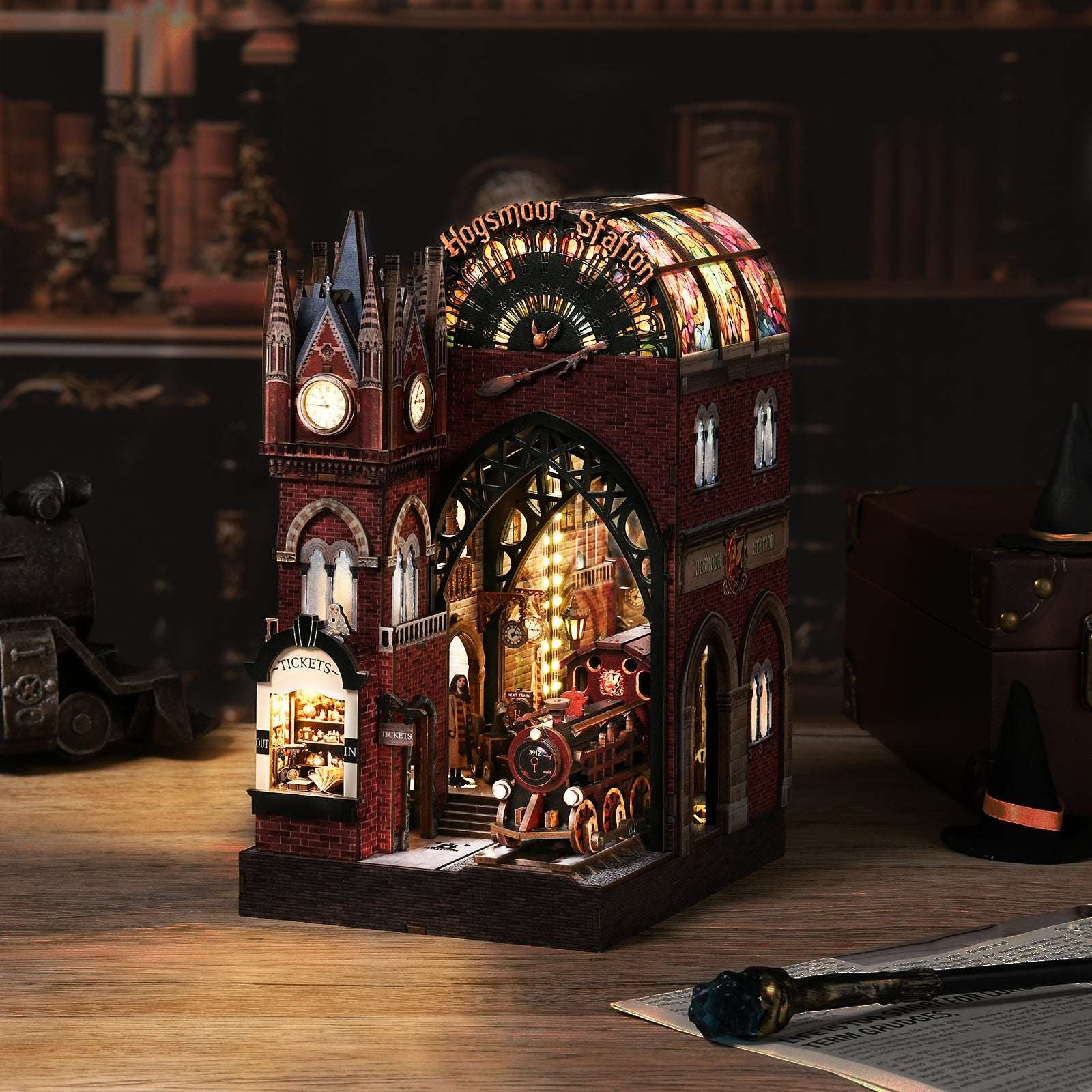 Hogsmoor Station DIY Book Nook Kit