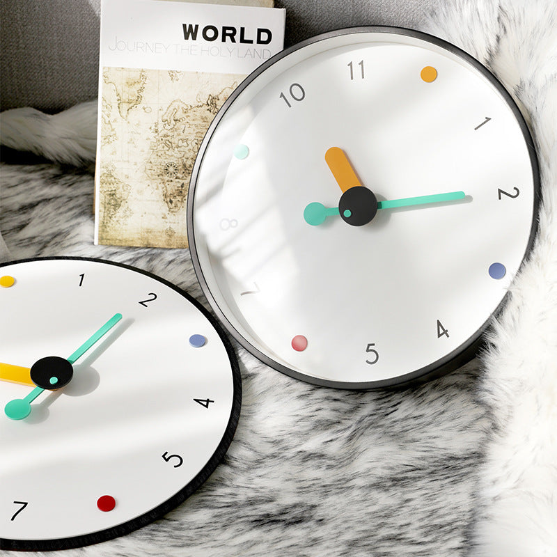 Artistic Minimalist Silent Wall Decorative Clock