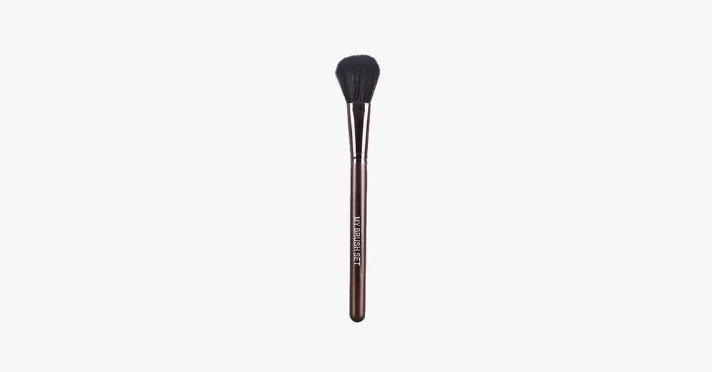 Blush Brush – Because rosy cheeks never go out of style