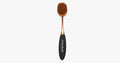 Oval Blush Applicator Brush – For perfect rosy cheeks