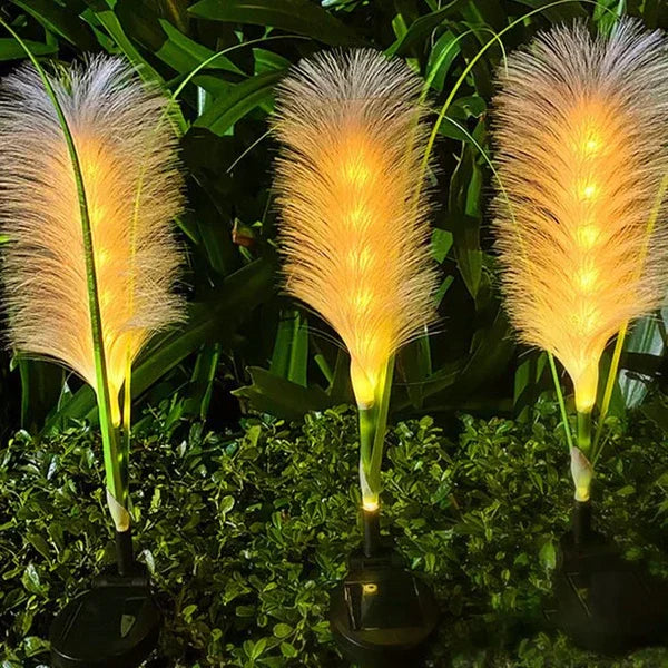 Decorative Rattan Garden Lighting – Solar Lamp in Grass Design for Outdoor Use