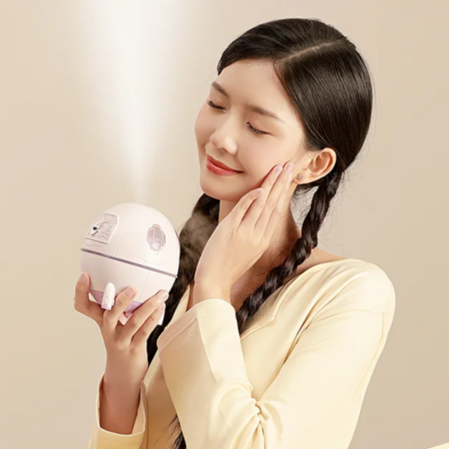 USB rechargeable aromatherapy diffuser with 7 colors mood light | 220mL room capsule humidifier - Ermius