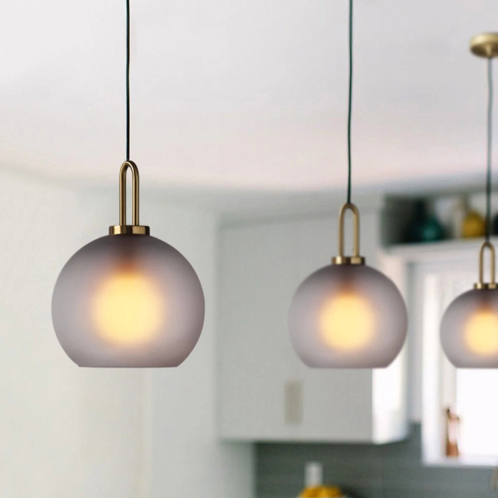 Modern Atmospheric Glass Pendant Lamp for Dining Room and Kitchen