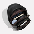 LuxuraGuard Chic Shoulder Bag | Stylish design against theft for safe everyday use