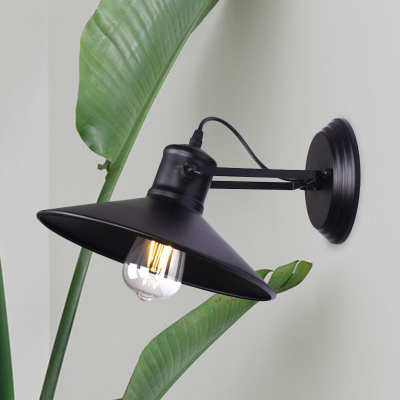 Metallic Saucer Wall Light Antique Style 1-Bulb Hallway Wall Light Lamp in Black/Rust