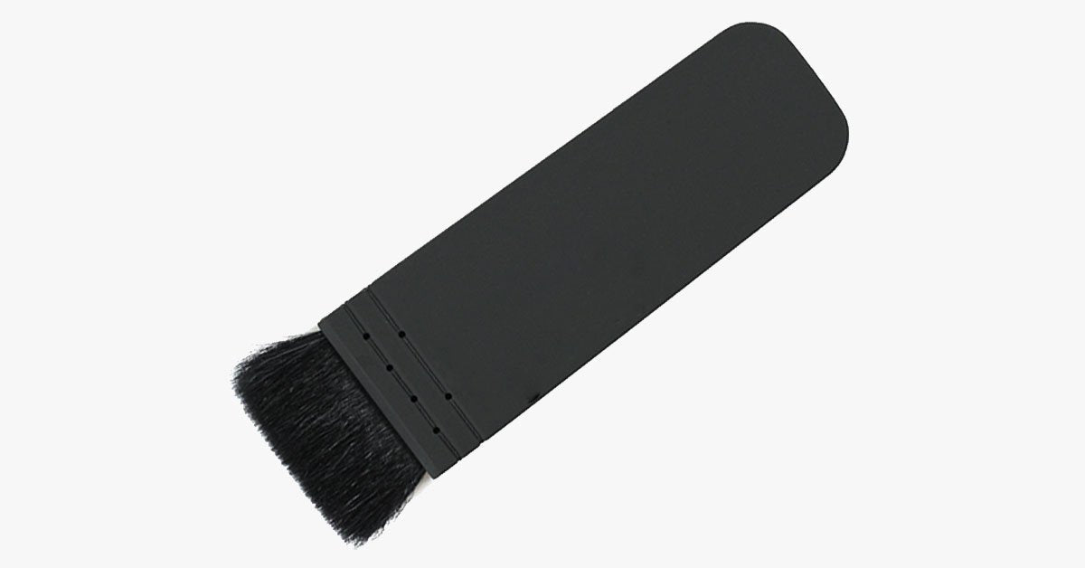 Professional Flat Makeup Brush – High-Quality Helper for Complete Makeup Coverage