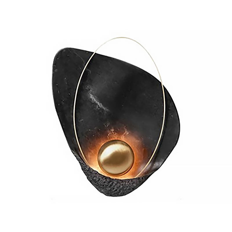 Resin Shell-Shaped Wall Light Single Head Modern Metal LED Wall Light in White/Black Light