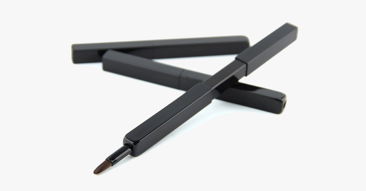 Retractable Lip Brush – Professional Makeup Ready at All Times