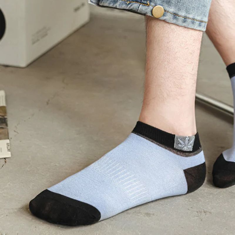Thin sports socks for men (10 pairs)