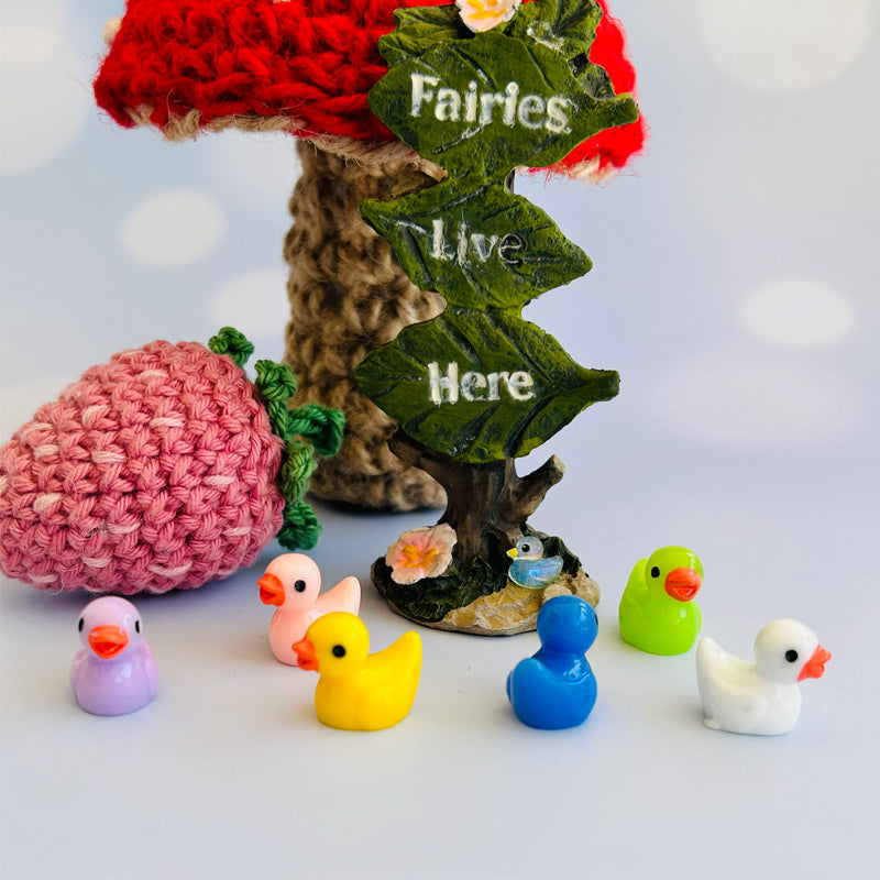 🦆Yellow Mini Duck Decoration