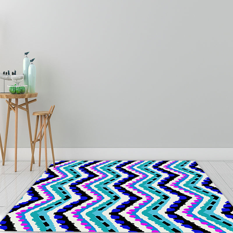 Zigzag Chevron Stripe Area Rug in Blue and Purple Polyester Pet-Friendly Stain-Resistant Flooring