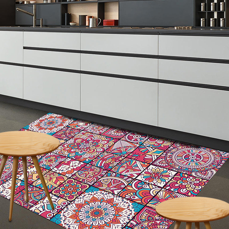 Mediterranean-Moroccan diamond pattern multicolored floral square rug made of polyester non-slip mat for the living room