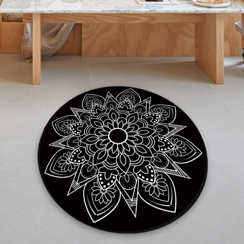 Tribal Medallion Rug Black and White Southwest Rug Polyester Washable Area Rug for Living Room