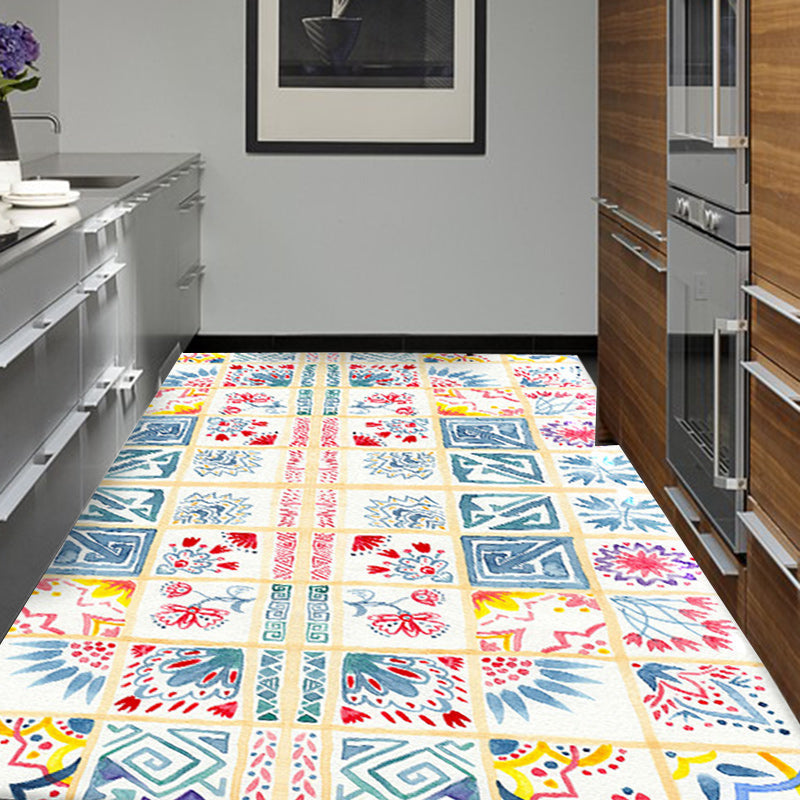 Yellow Moroccan carpet Polyester flowers Greek key square pattern rug non-slip rug for bedroom