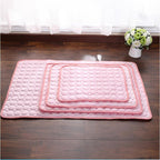 Chillpet - Luxury Cooling Cloth for Pets - Breathable Ice Block Material