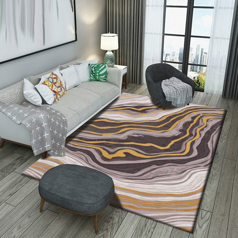 Minimalist modern rug in brown, abstract curved line pattern rug polyester washable non-slip rug for home decor
