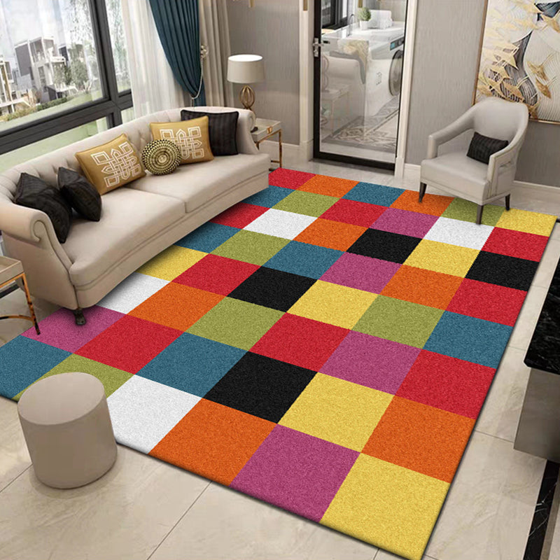 Multicolored bedroom rug Modern plaid pattern rug Polyester pet-friendly non-slip backing rug