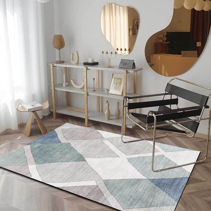 Resourceful Living Room Carpet in Ivory Diamond Print Carpet Polyester Machine Washable Anti-Slip Area Rug