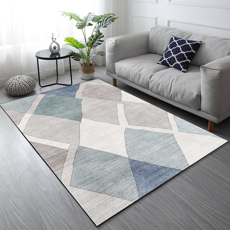 Resourceful Living Room Carpet in Ivory Diamond Print Carpet Polyester Machine Washable Anti-Slip Area Rug