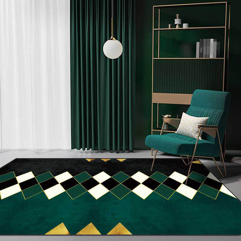 Casual plaid patterned rug Black and Green Polyester rug Machine washable Non-slip rug for the bedroom