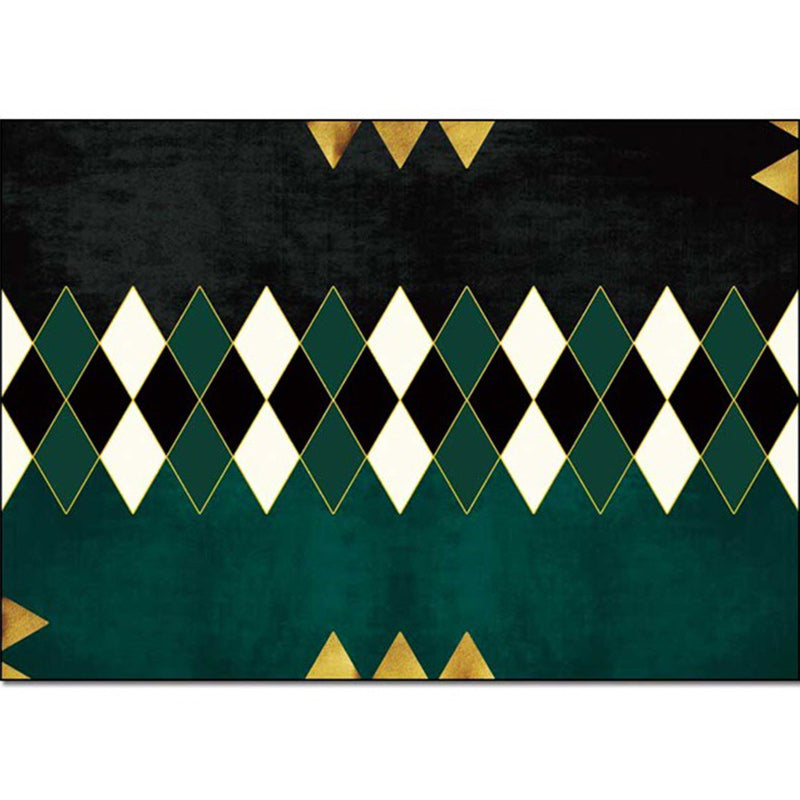 Casual plaid patterned rug Black and Green Polyester rug Machine washable Non-slip rug for the bedroom