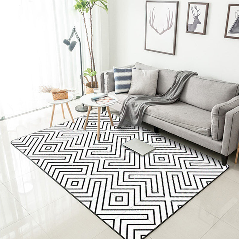 Modern living room rug in white with geometric line pattern Rug polyester stain-resistant washable rug for the area