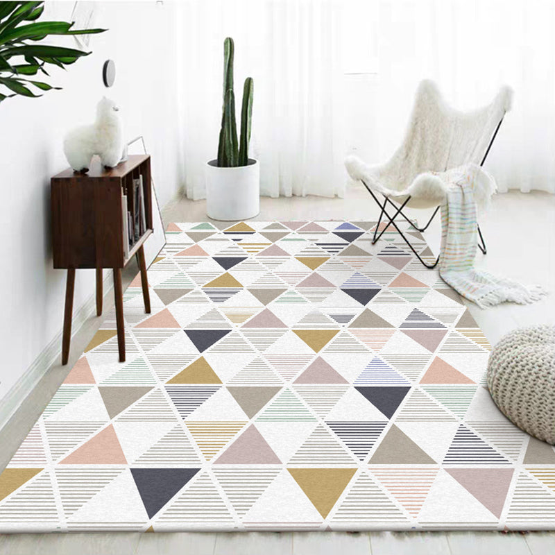 New Modern Rug in Ivory Geometry Triangle Stripe Pattern Rug Polyester Non-Slip Washable Rug for Home Decoration