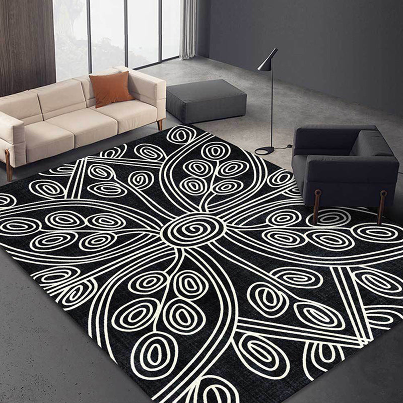 Novelty Living Room Rug in Black Geometric Line Pattern Rug Polyester Washable Non-Slip Back Rug
