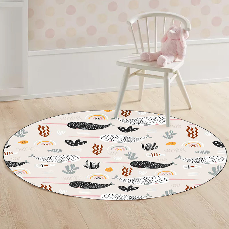 Beautiful children's carpet in Ivory Animal Leaf Pattern Rug Polyester Non-Slip Washable Rug for the children's room