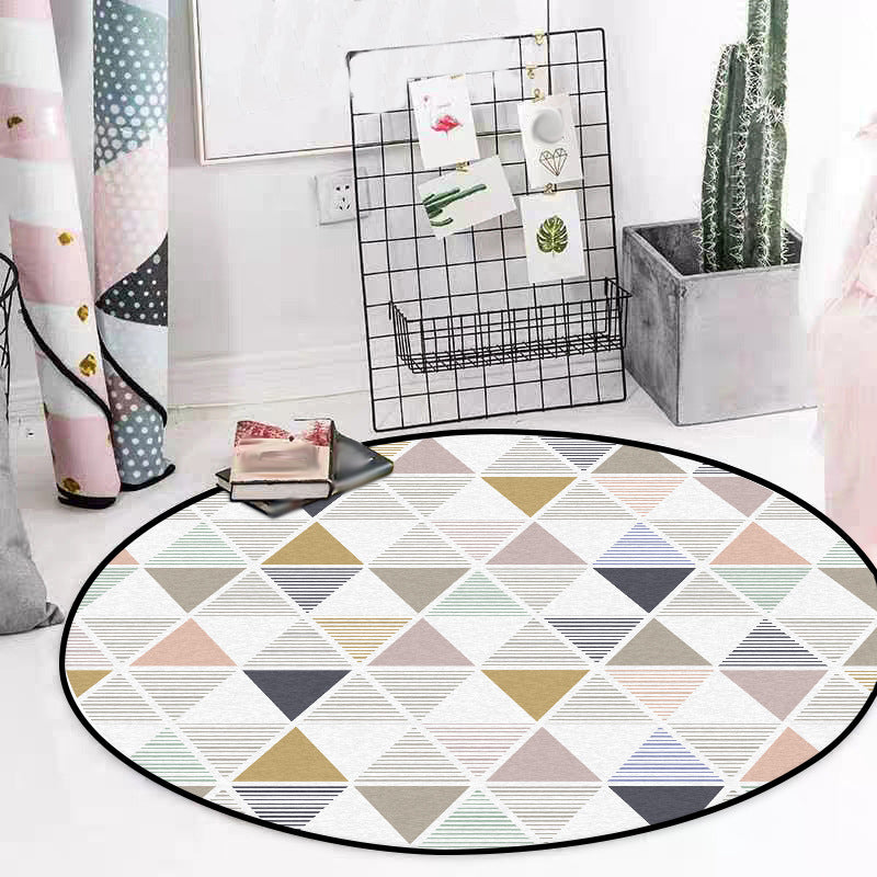 Modern living room rug in ivory geometric triangle striped pattern rug polyester anti-slip backing area rug