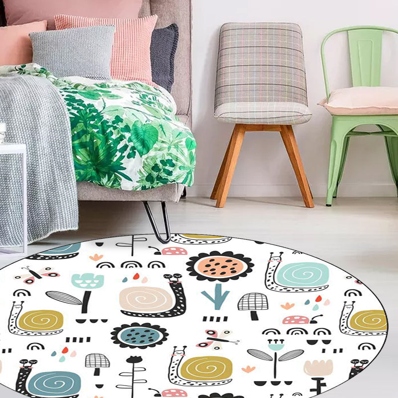 Unique Children's Carpet in White Animal Snail Butterfly Flower Pattern Carpet Polyester Non-Slip Rug for Children's Room