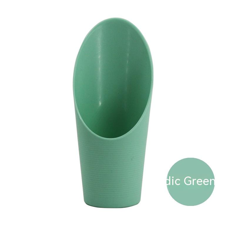 Plastic Plant Spade – Practical Tool for Transplanting and Fertilizing Plants