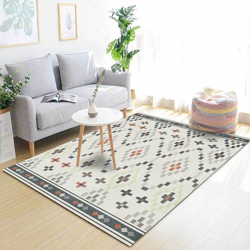 White Tribal Carpet Polyester Geometric Pattern Carpet Washable Non-Slip Back Carpet for Living Room