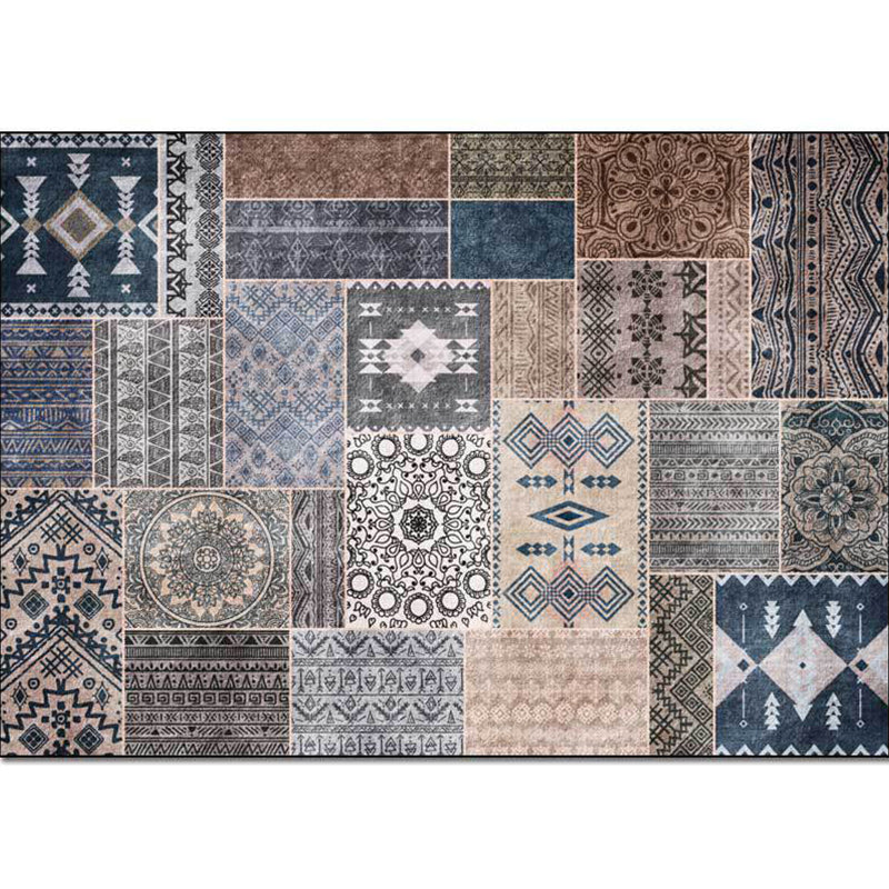 Southwestern Tribal Pattern Rug Gray Polyester Rug Machine Washable Non-Slip Rug for Living Room