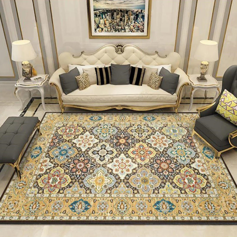 Stylish Tribal Pattern Carpet with Flowers Yellow Vintage Carpet Polyester Washable Non-Slip Back Bedroom Rug