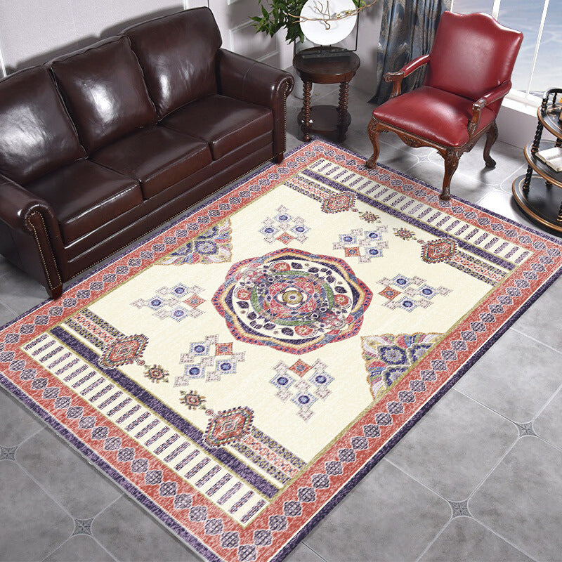 Beige and Red Vintage Carpet Polyester Medallion Pattern Carpet Washable Non-Slip Underlay Carpet for Living Room