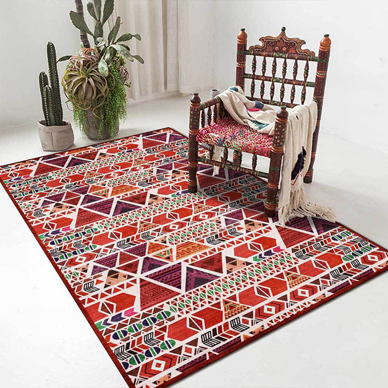 Unique geometric pattern rug Red Vintage rug Polyester Washable Anti-slip mat rug for the bedroom