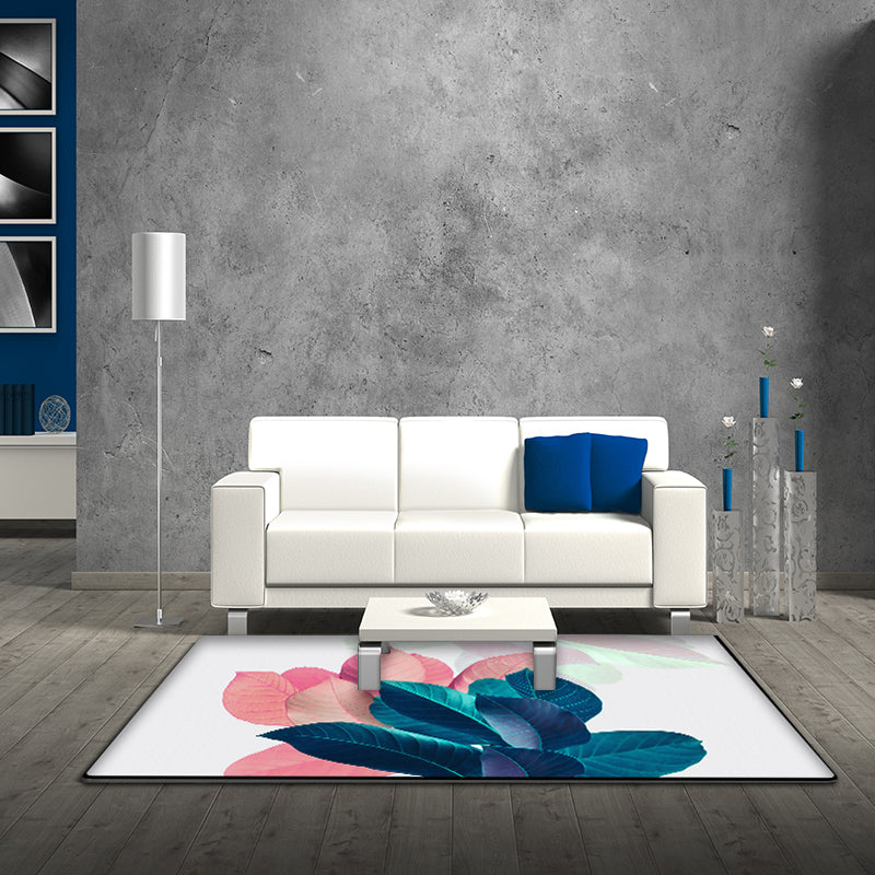 Traditional Leaf Pattern Carpet Blue and Pink Polyester Carpet Machine Washable Non-Slip Carpet for the Bedroom