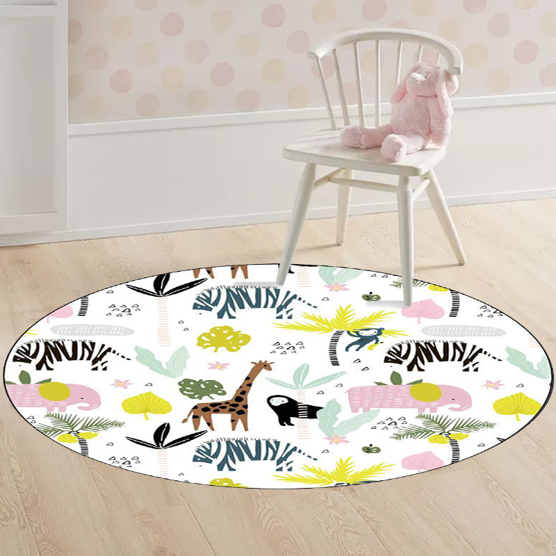 White Children's Room Rug Kids Animal Giraffe Zebra Elephant Pattern Area Rug Polyester Non-Slip Underlay Rug