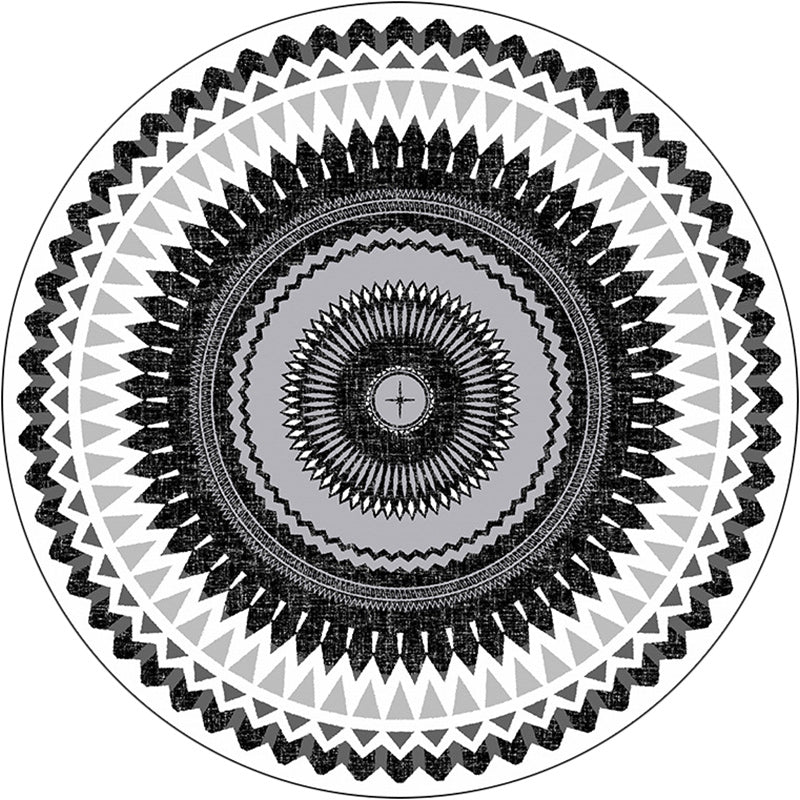 Vintage concentric circles pattern rug white and black tribal rug polyester washable non-slip backing rug for living room