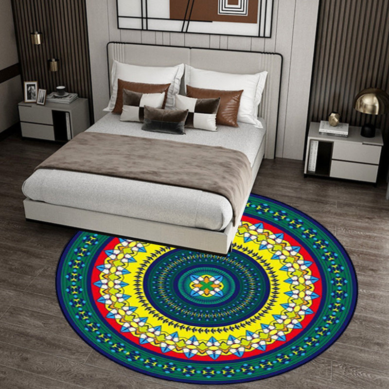 Classic concentrated circles pattern rug green and yellow tribal rug polyester washable non-slip back area rug for living room