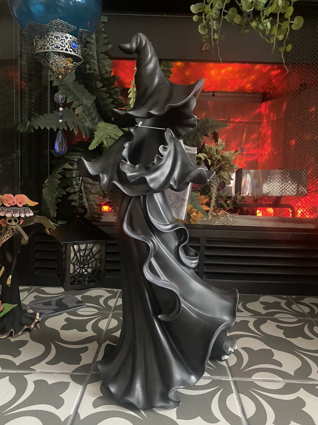 MysticWitch Enchanting Night Illumination