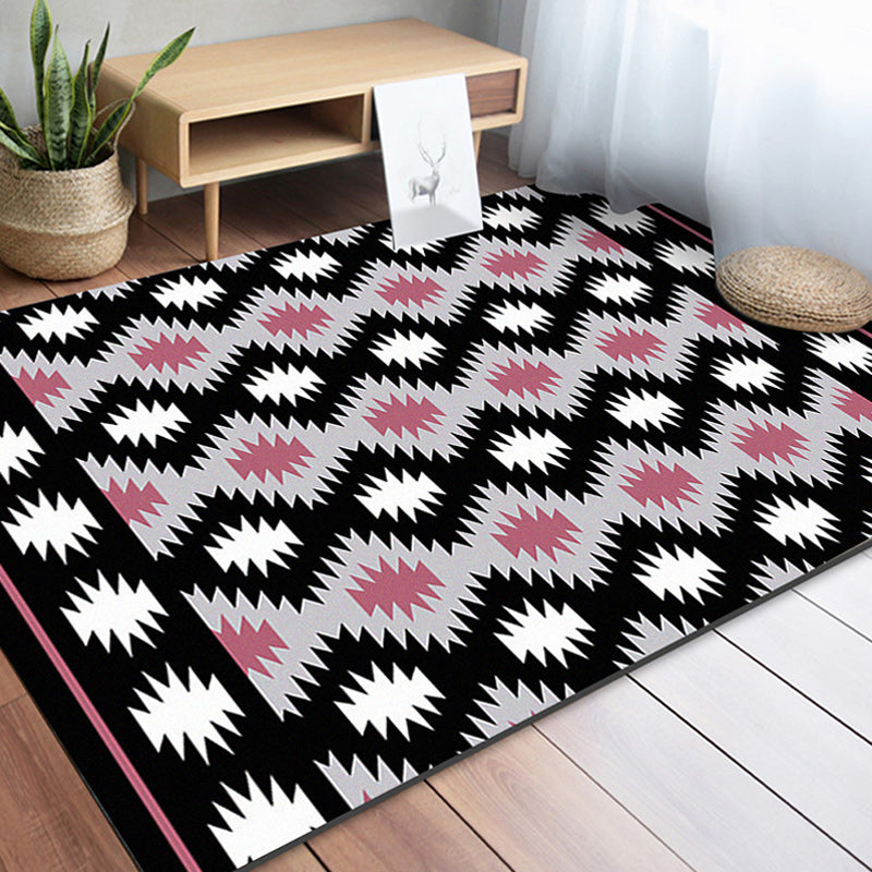 Southwestern Living Room Rug in Black Geometric Print Rug Polyester Stain Resistant Washable Area Rug