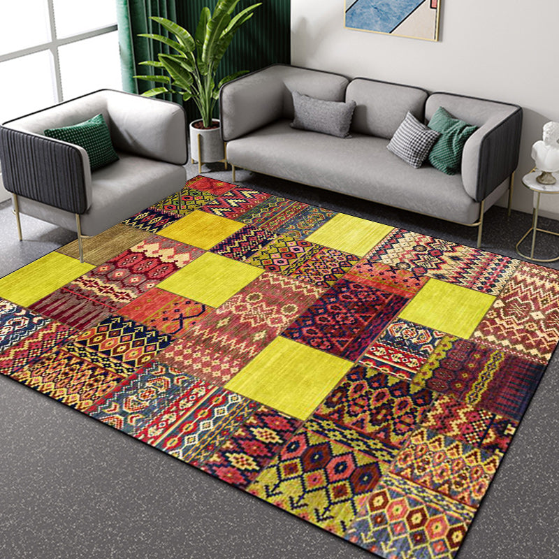 Classic tribal pattern carpet Yellow and Brown Southwestern carpet Polyester machine washable non-slip backing carpet for the bedroom